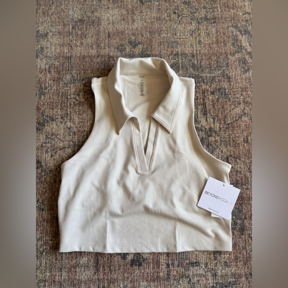 NWT Beyond Yoga Heather Rib Prep Cropped Cream Tank Size L - Picture 3 of 9